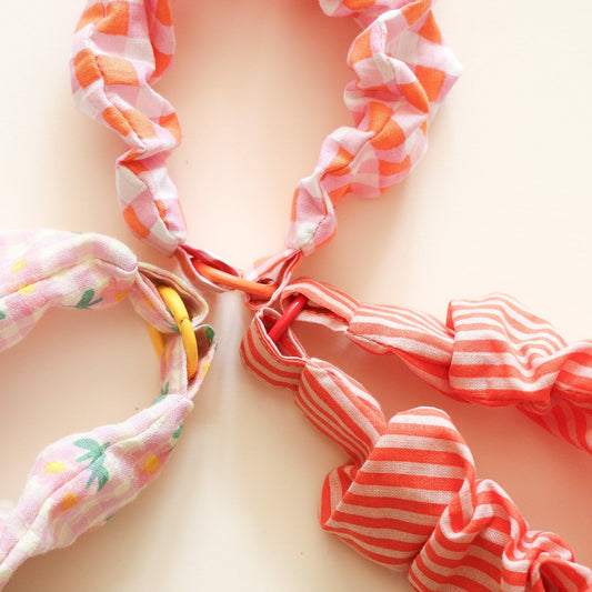 SCRUNCHY PHONE – DRAGONNE TISSU POUR TÉLÉPHONE